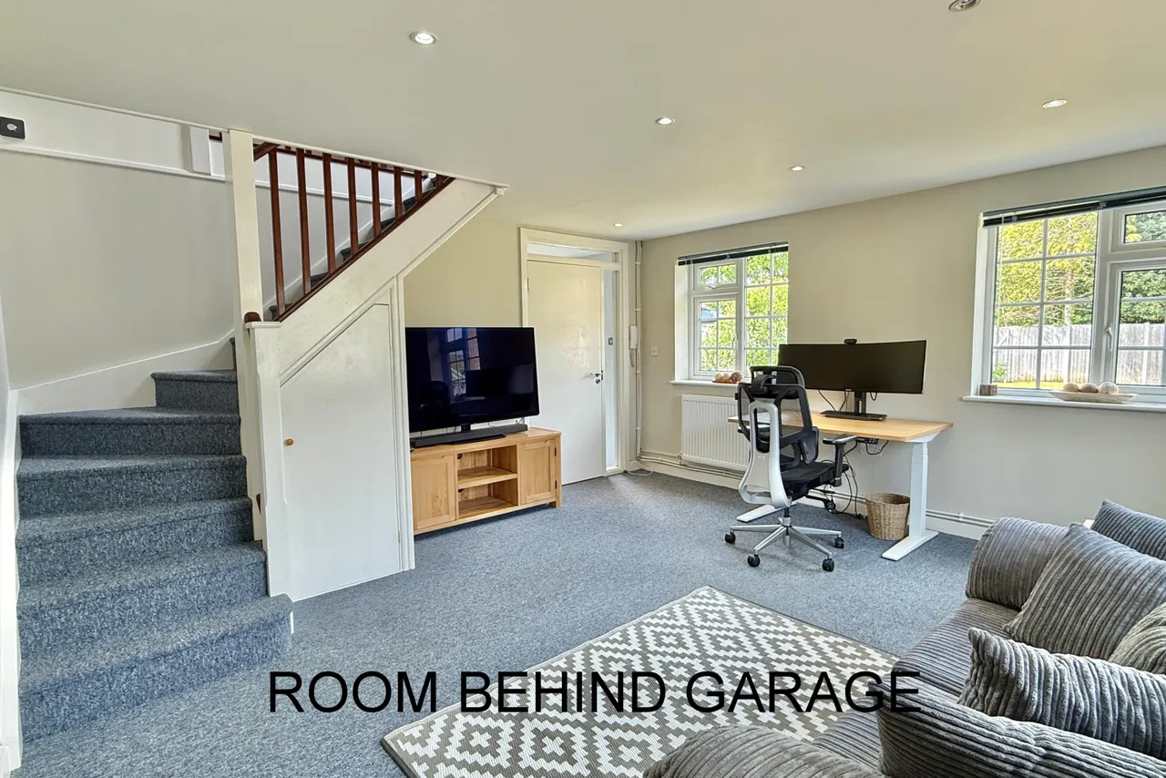 Forest Edge Close, Ashley Heath, BH24, photo 21