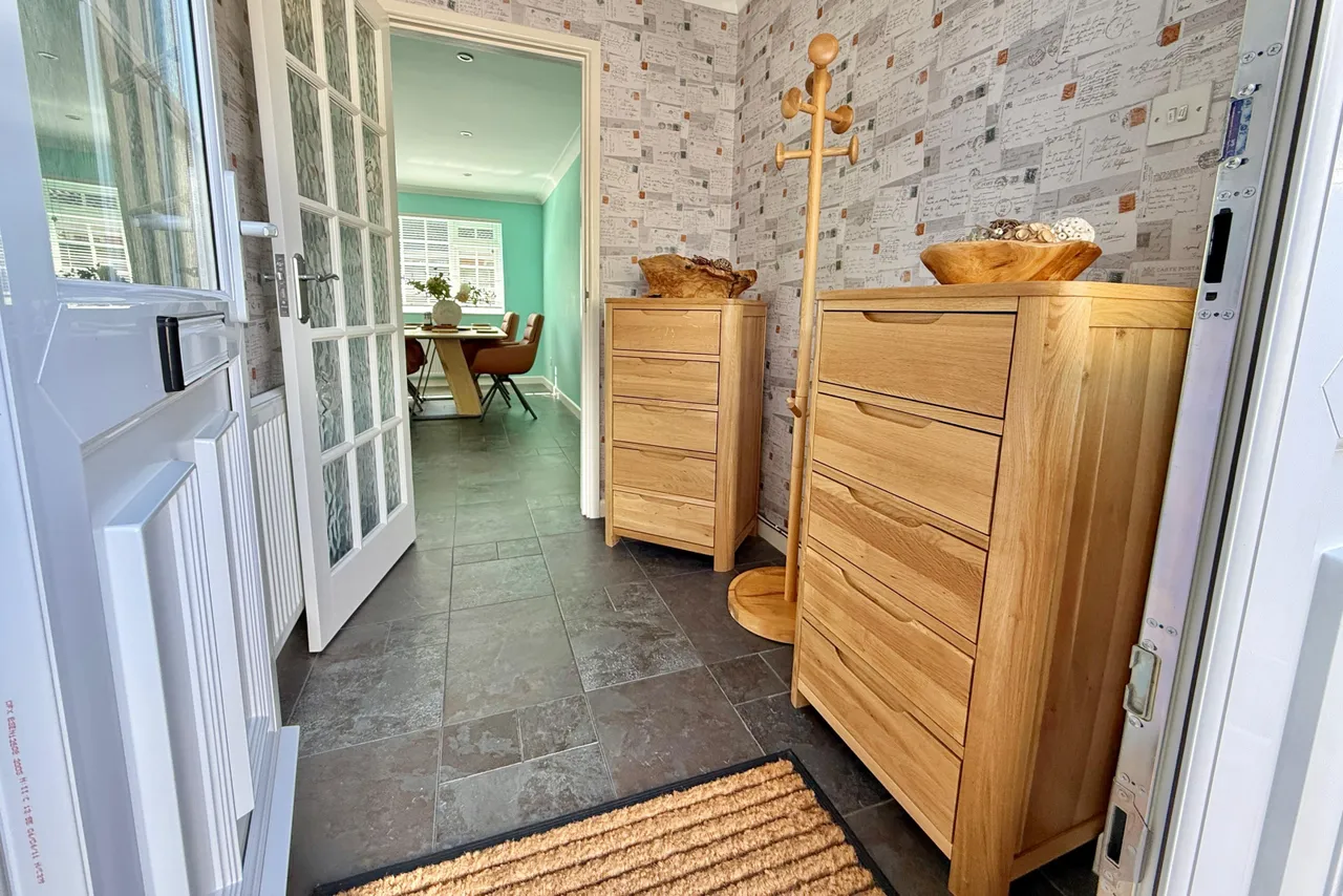 Forest Edge Close, Ashley Heath, BH24, photo 4
