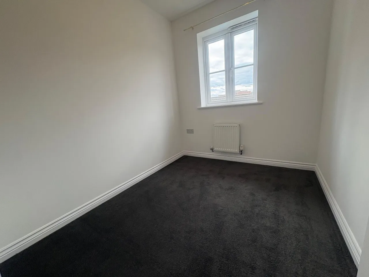 Arden Close, Corby, NN18, photo 8