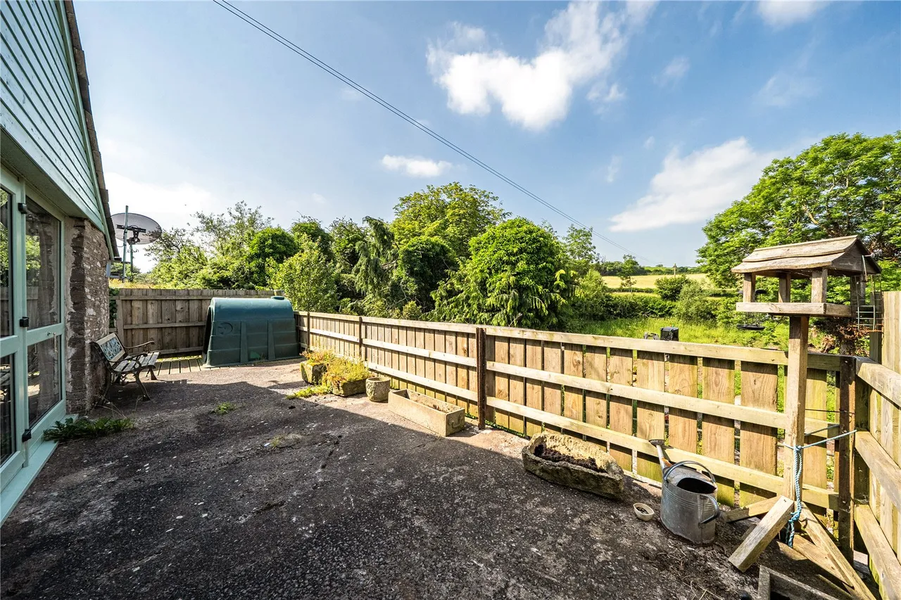 Pengenffordd, Talgarth, Brecon, Powys, LD3 0EN, photo 4