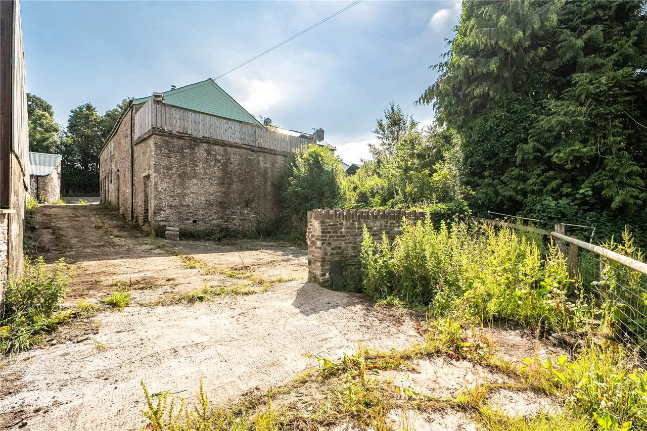 Pengenffordd, Talgarth, Brecon, Powys, LD3 0EN, photo 2