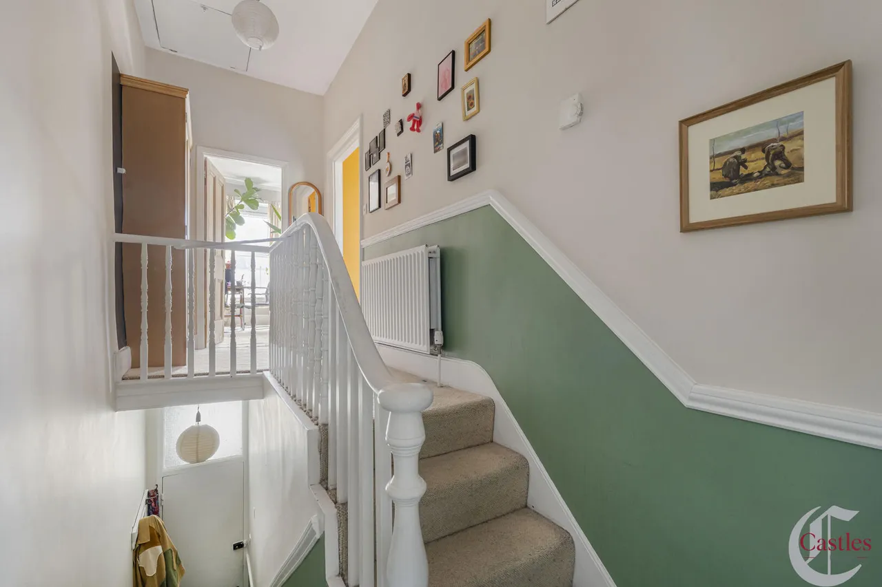 Whittington Road, N22, photo 5