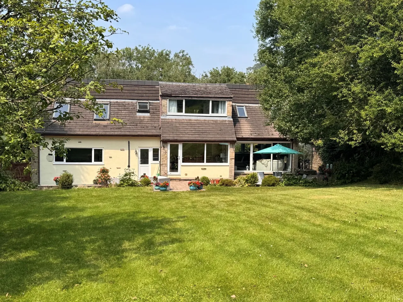 5 bed house for sale, Moor End Road, Stockport