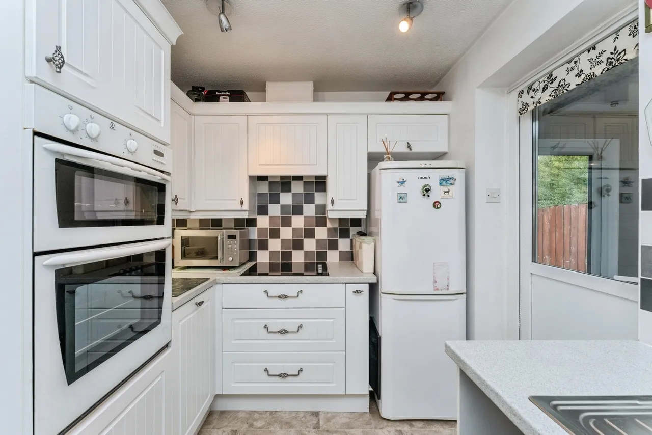 Abbottsford Drive, Penyffordd, CH4, photo 3