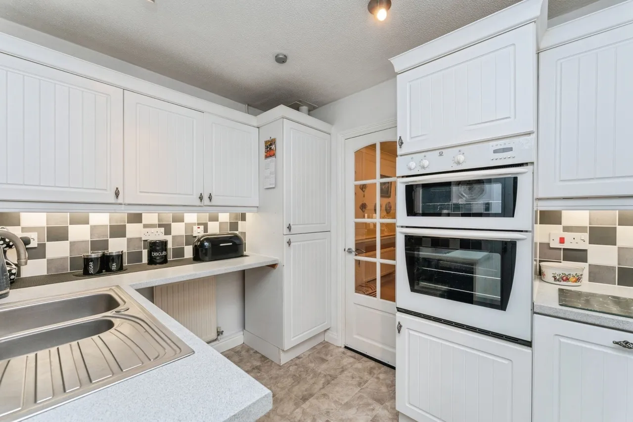 Abbottsford Drive, Penyffordd, CH4, photo 5