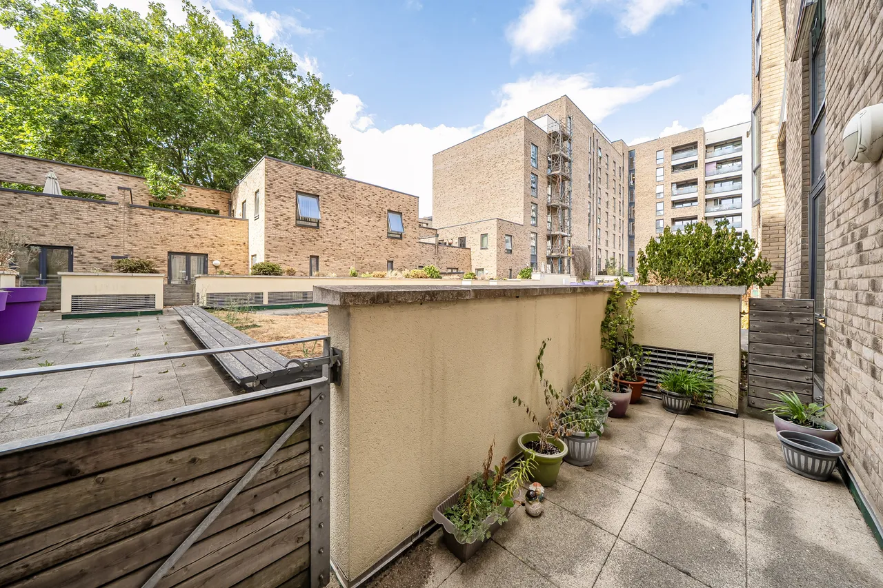 Flat 5, Wyatt Court, All Saints Road, London, photo 12