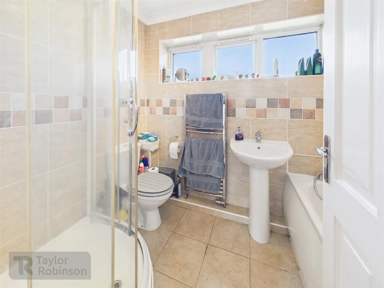 Hogarth Road, Tilgate, RH10, photo 5