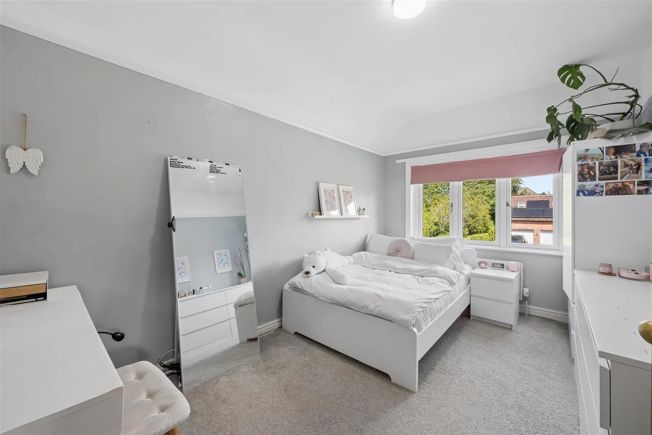 Styal Road, Wilmslow, SK9, photo 14