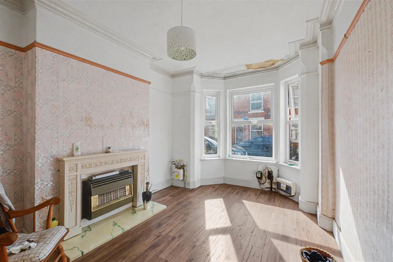 Wilford Crescent East, Nottingham, NG2, photo 2