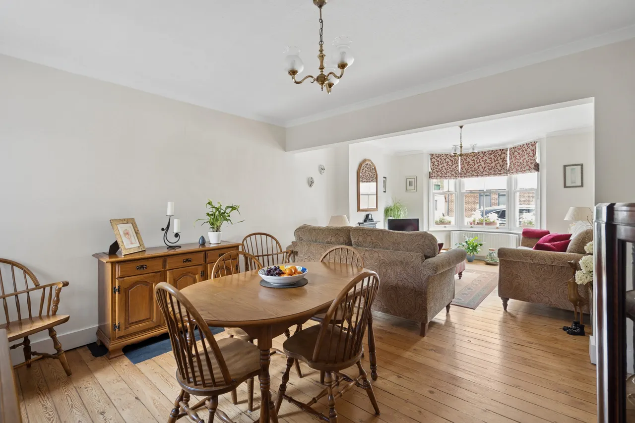 3 bed house for sale — Walton Road, Bushey, Bushey, WD23 2JE