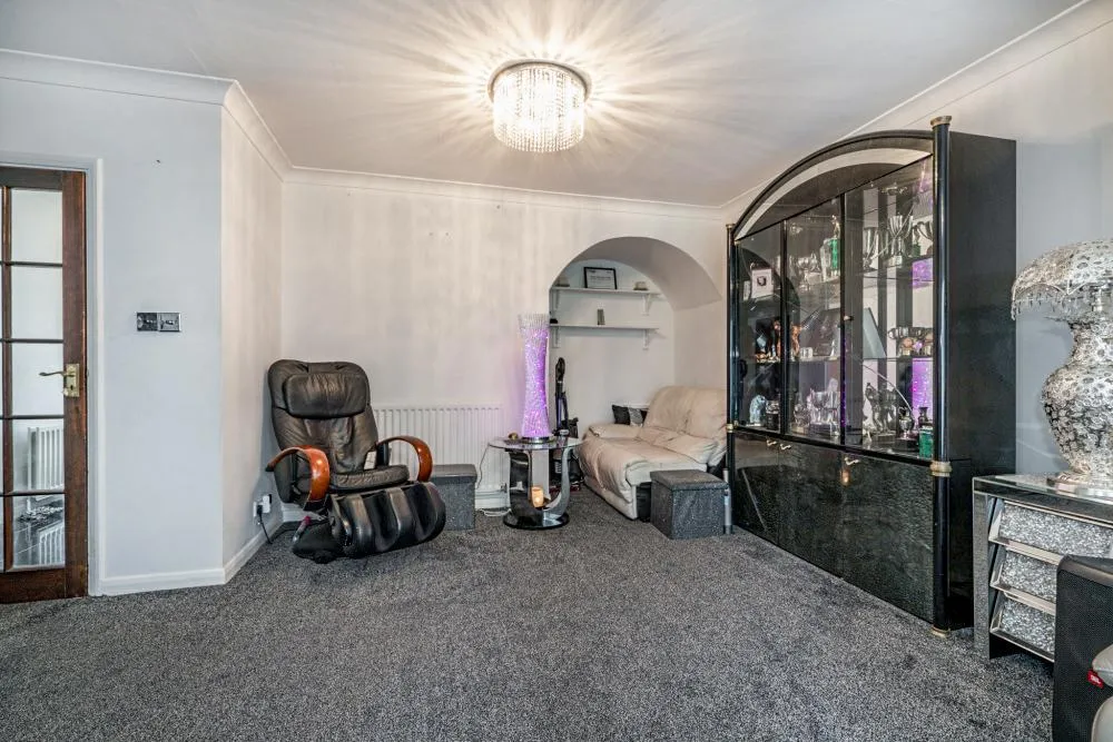 Queens Avenue, Stanmore, HA7, photo 7