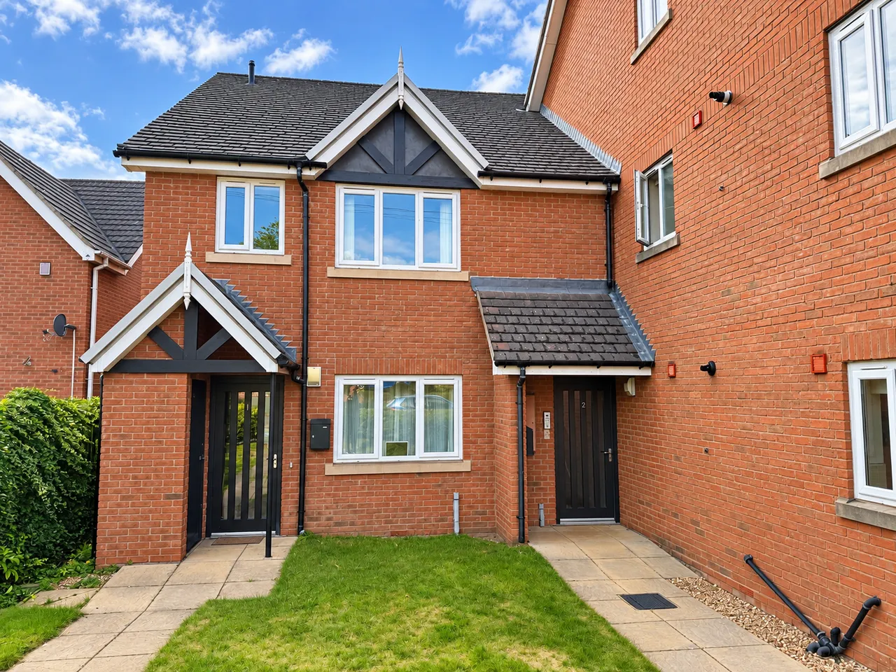 2 bed flat to rent, Hagley Road, Oldswinford, DY8