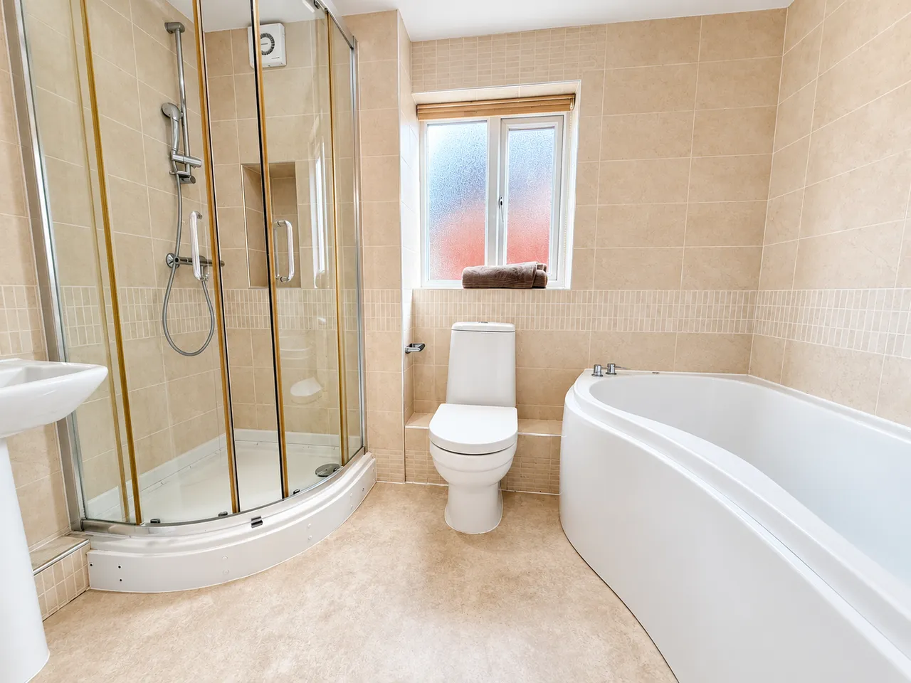 Hagley Road, Oldswinford, DY8, photo 8
