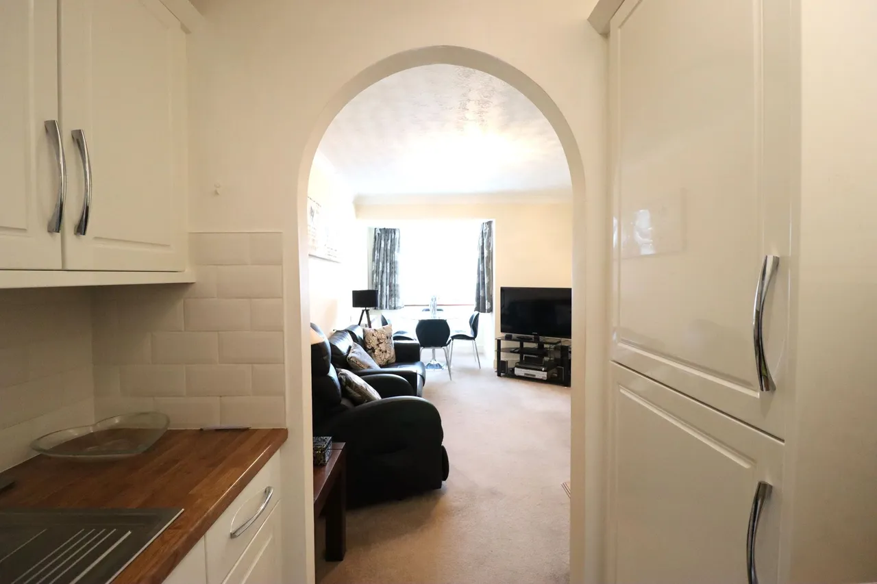 Sheriton Square, Rayleigh, Essex, SS6 9LL, photo 8