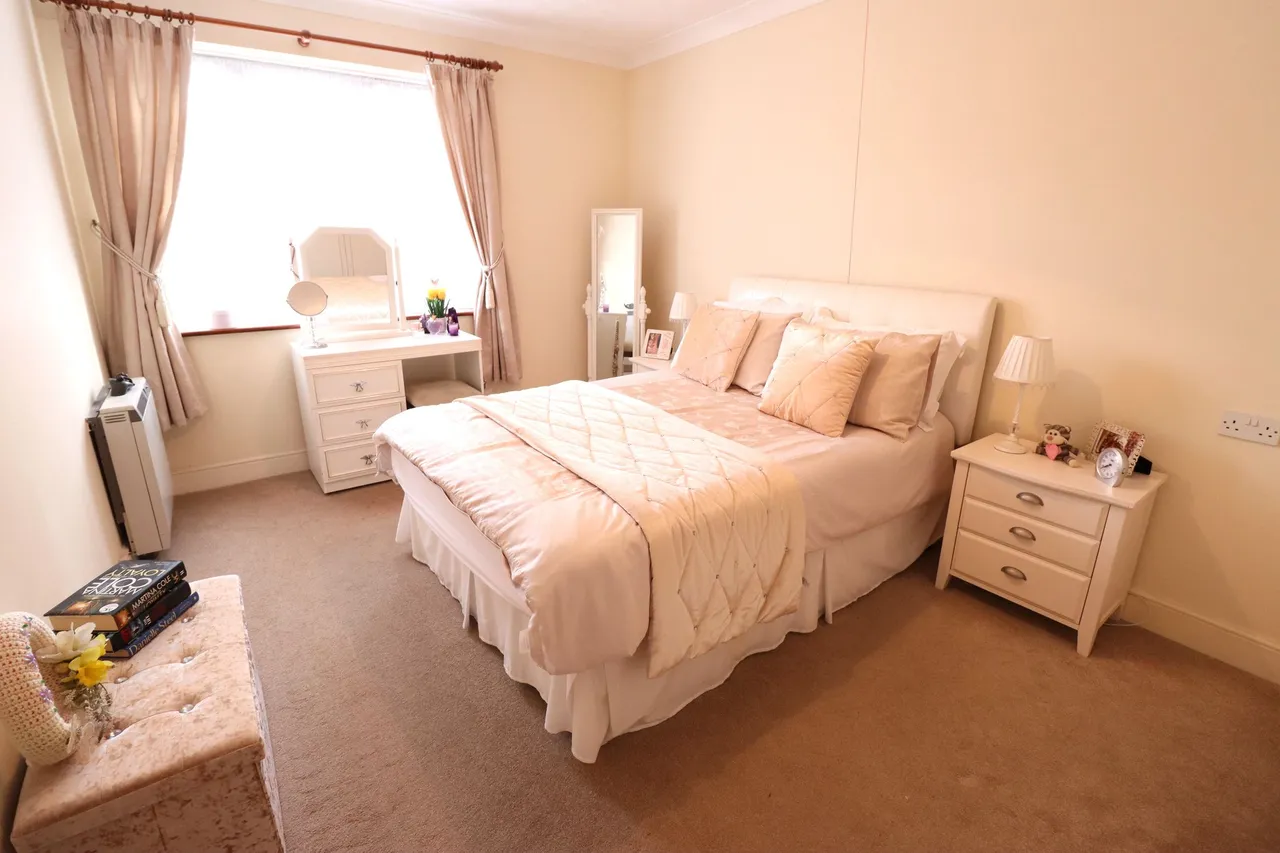 Sheriton Square, Rayleigh, Essex, SS6 9LL, photo 10