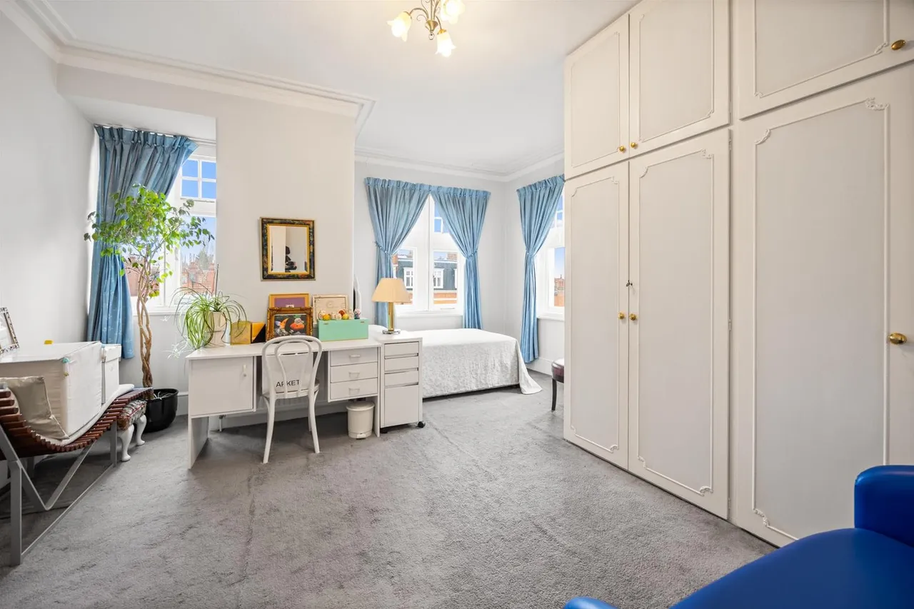 Finchley Road, London NW3 7BA, photo 17