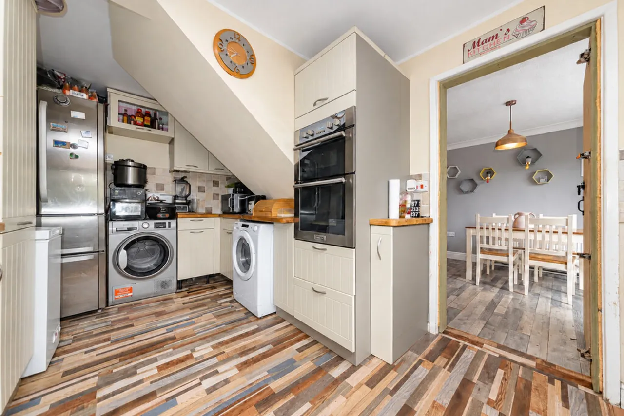 Winchester Way, Blackwater, GU17, photo 7