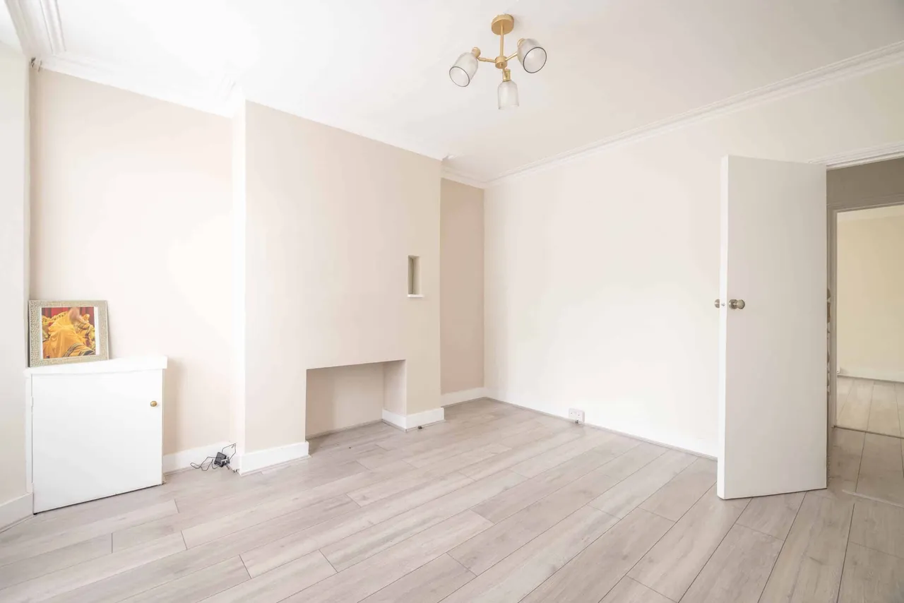 Nelson Road, Windsor, Berkshire, SL4 3RQ, photo 2