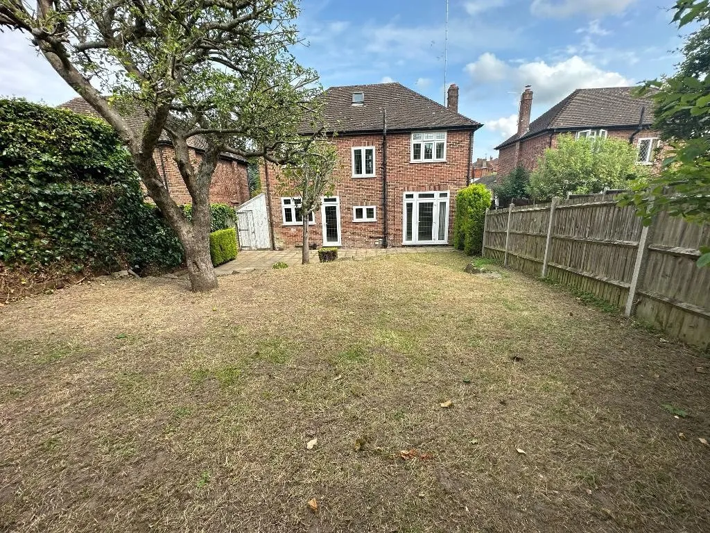 Elmfield Way, South Croydon, photo 12