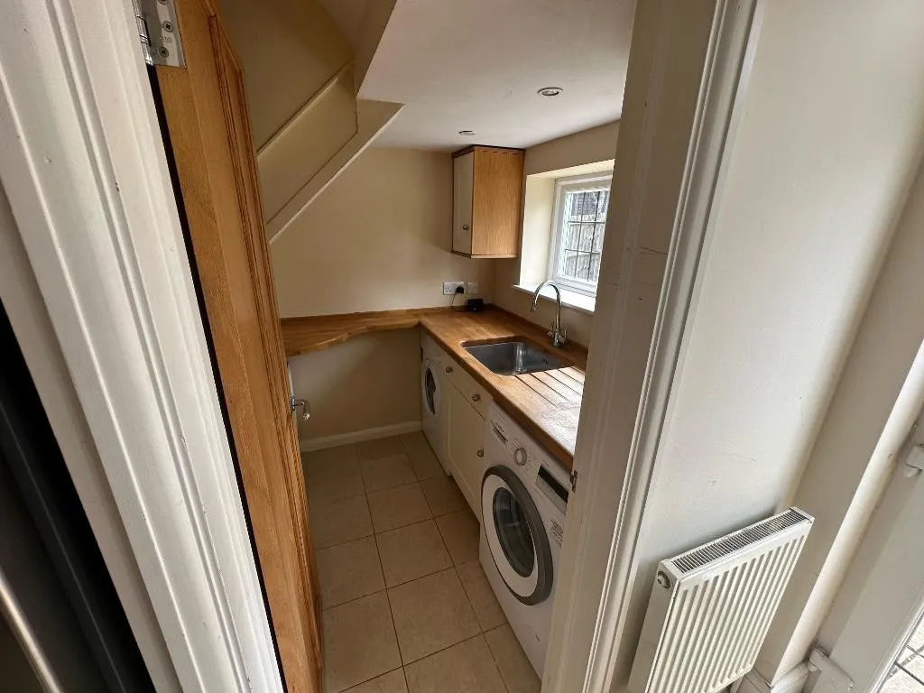 Elmfield Way, South Croydon, photo 22
