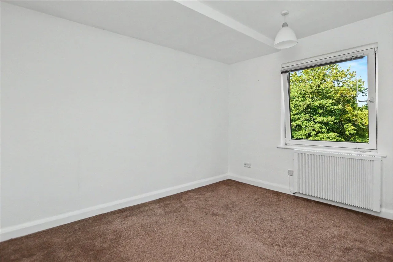 Woodville Court, Roundhay, LS8, photo 6