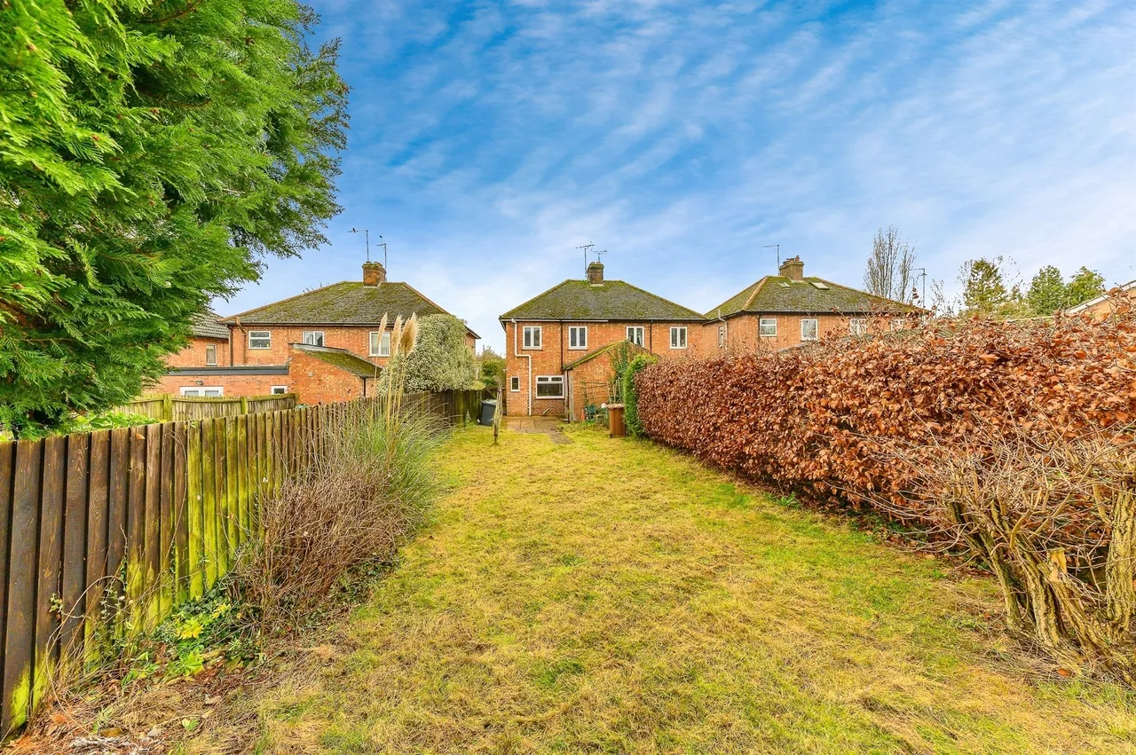 Old Leicester Road, Wansford, Peterborough, photo 4