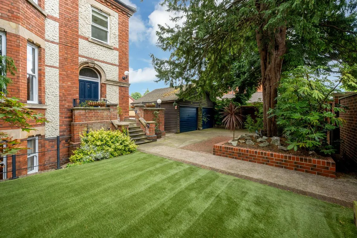 London Road, Newark, NG24, photo 15