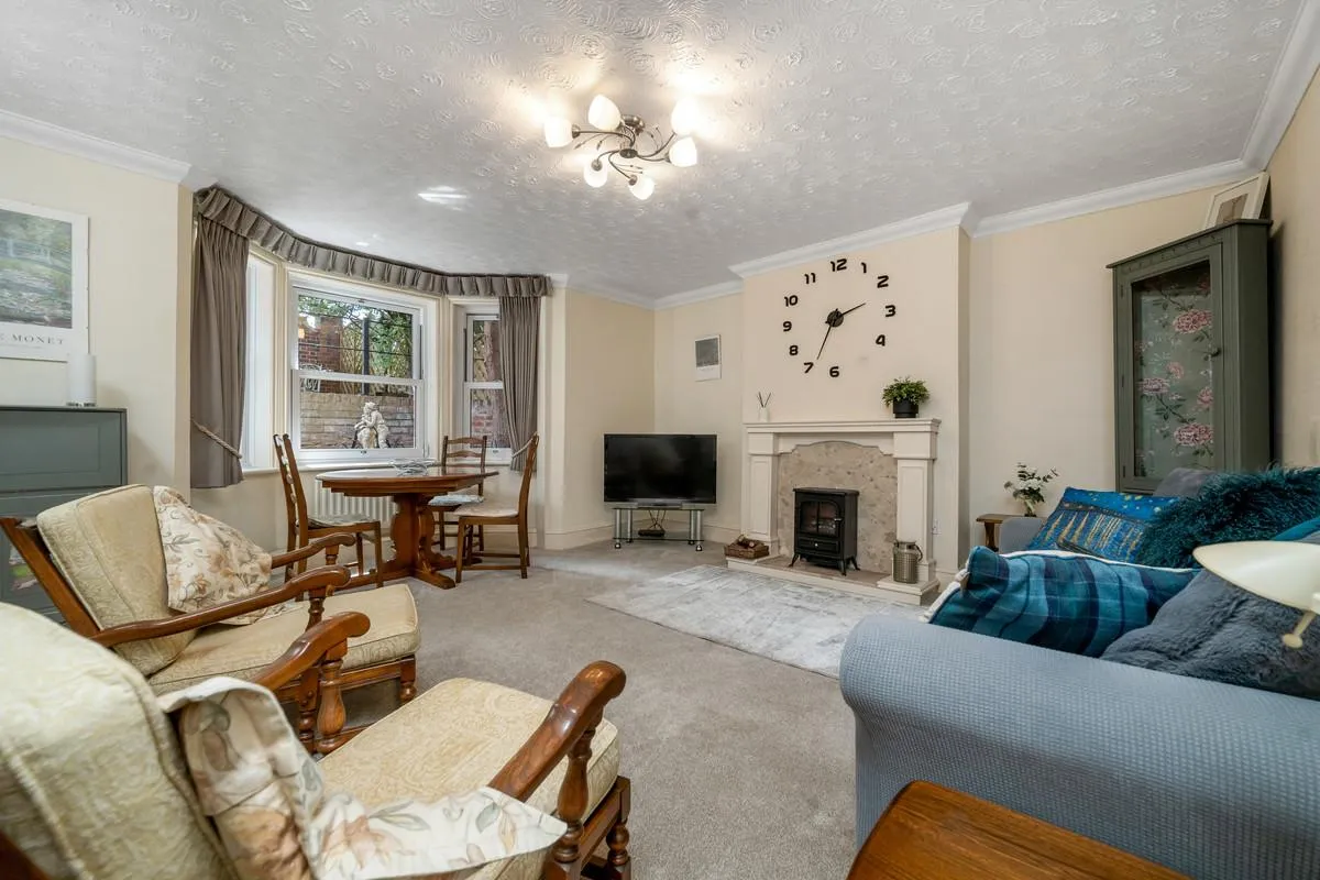 London Road, Newark, NG24, photo 25