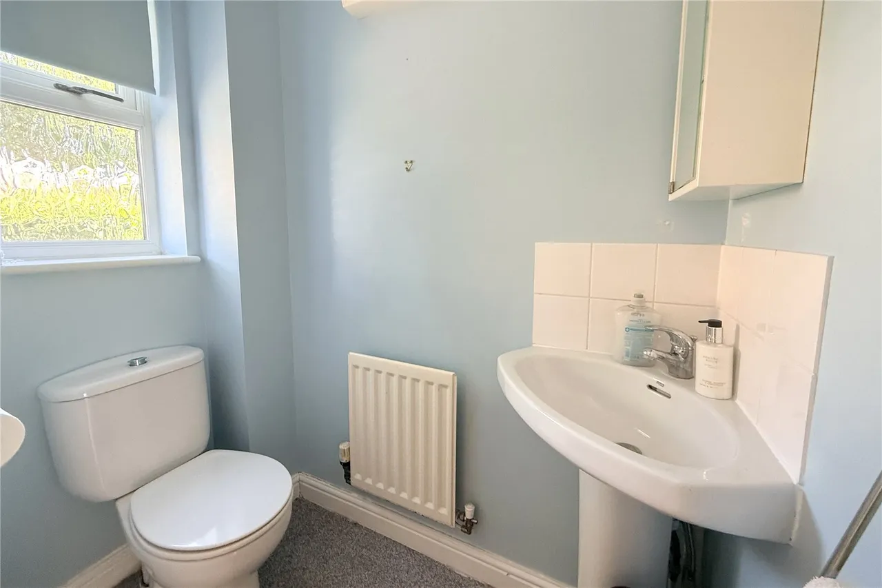 Maple Avenue, Farnborough, Hampshire, GU14 9UR, photo 8
