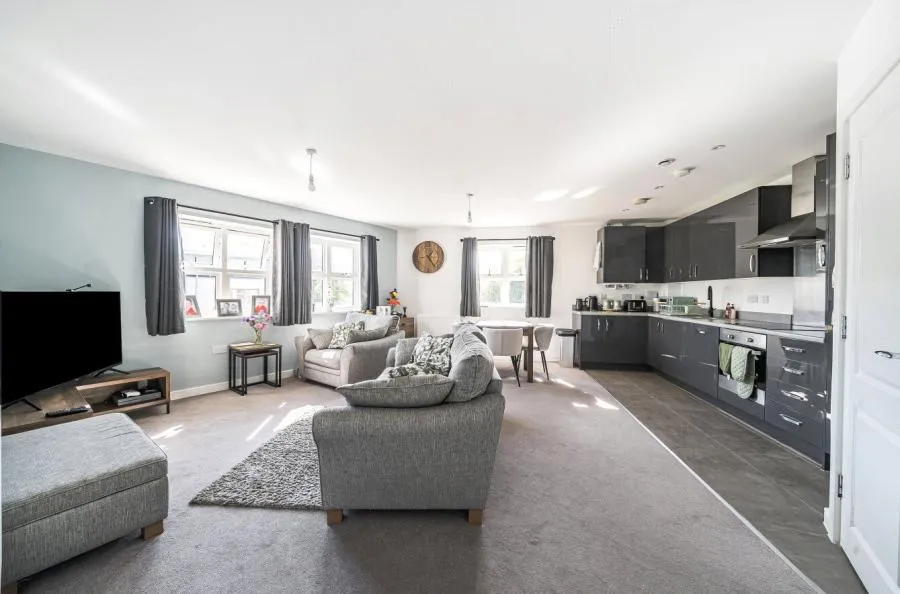 Burke Place, Wellesley, GU11, photo 4