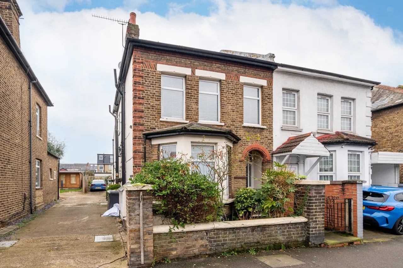 1 Marston House, 22 Burlington Road, New Malden, photo 11