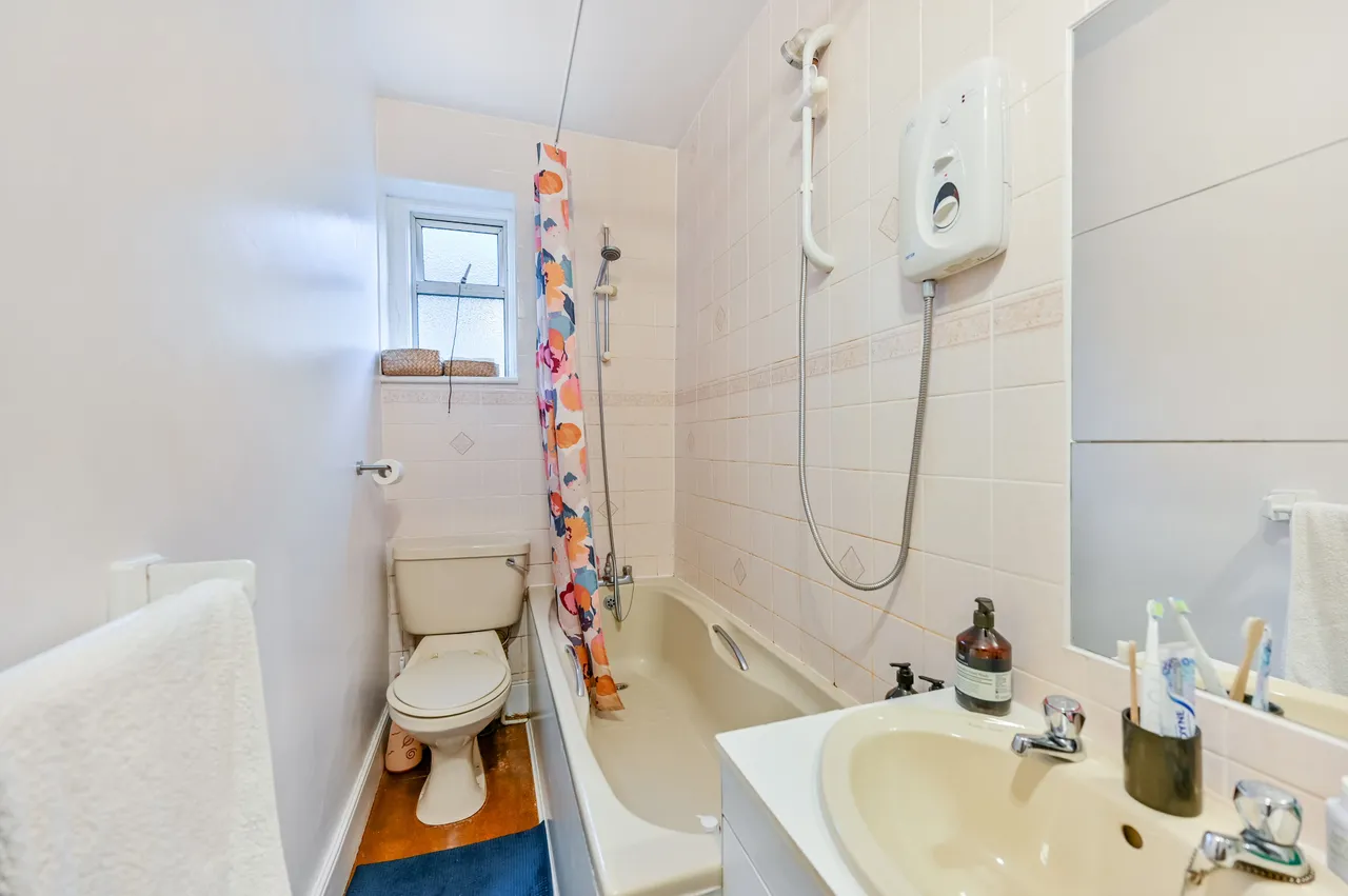 1 Marston House, 22 Burlington Road, New Malden, photo 9