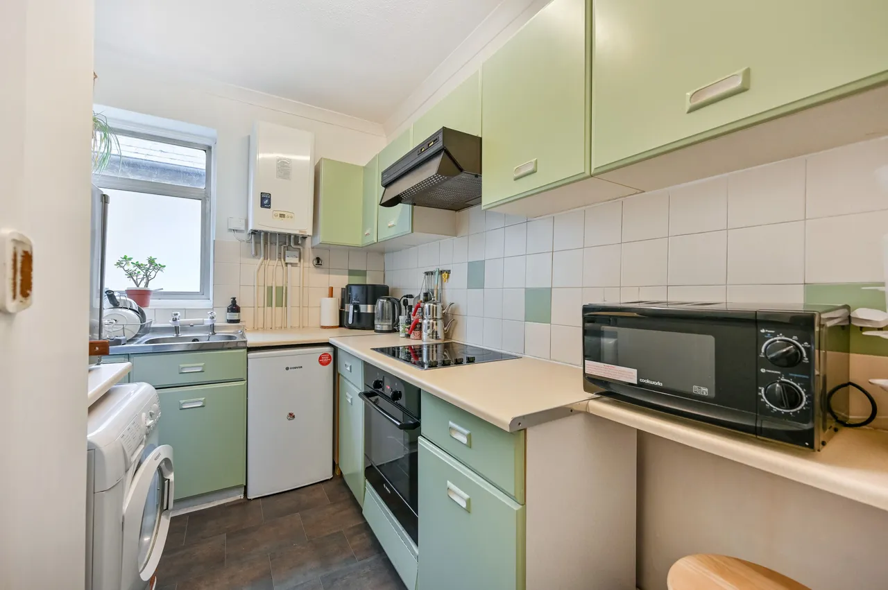 1 Marston House, 22 Burlington Road, New Malden, photo 6