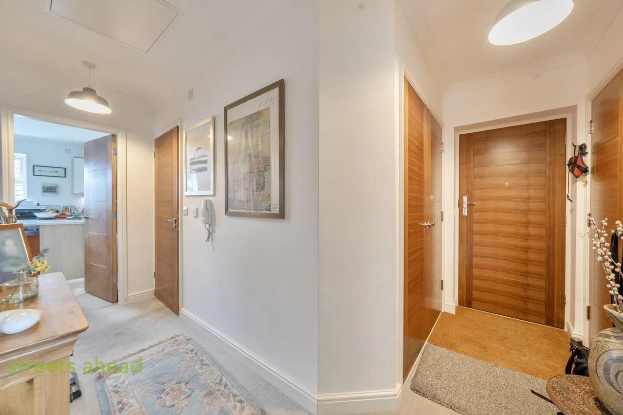 Chaldon Road, Caterham, CR3, photo 13