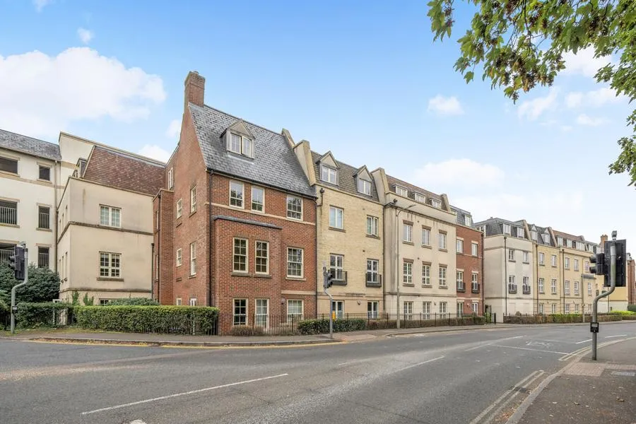 Woodford Way, Witney, OX28, photo 5
