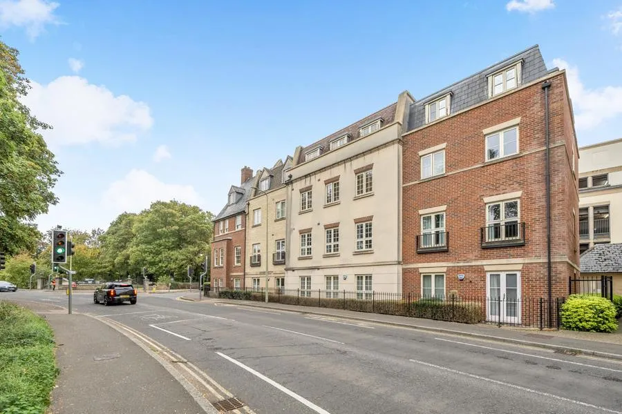 Woodford Way, Witney, OX28, photo 14