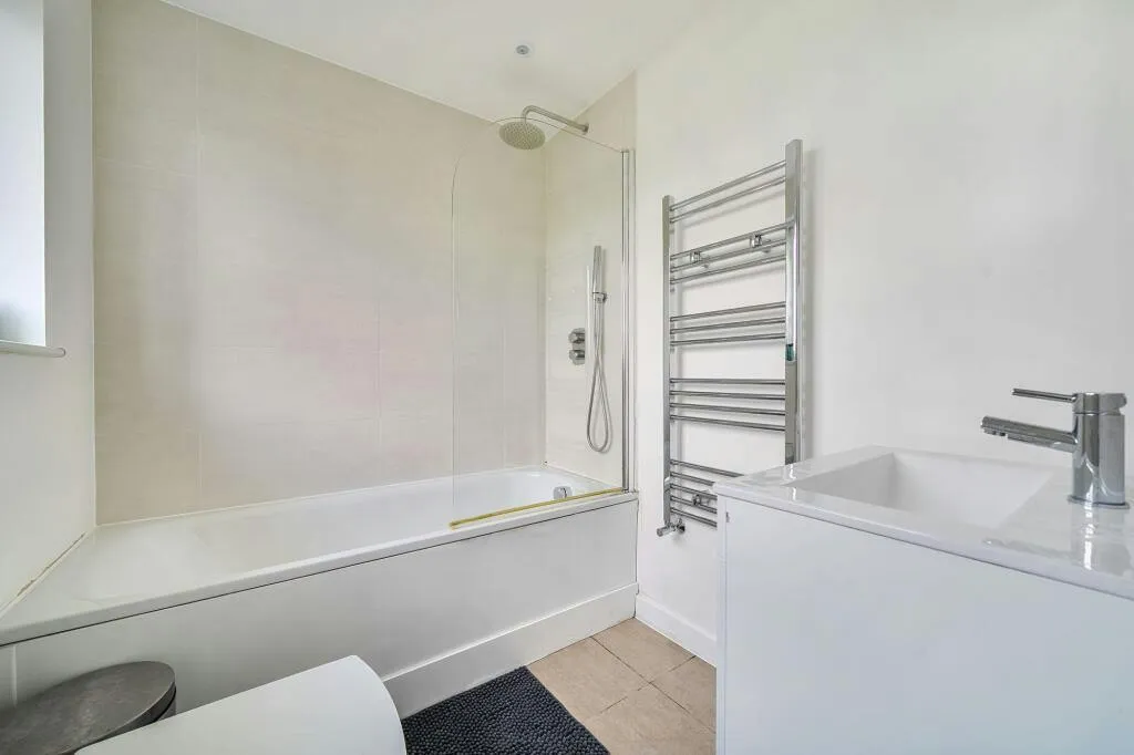 Jacobs Close, Romsey, SO51, photo 11