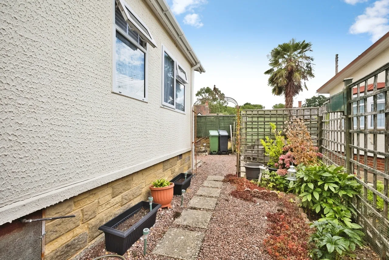 Hurst Park, Martock, TA12, photo 9