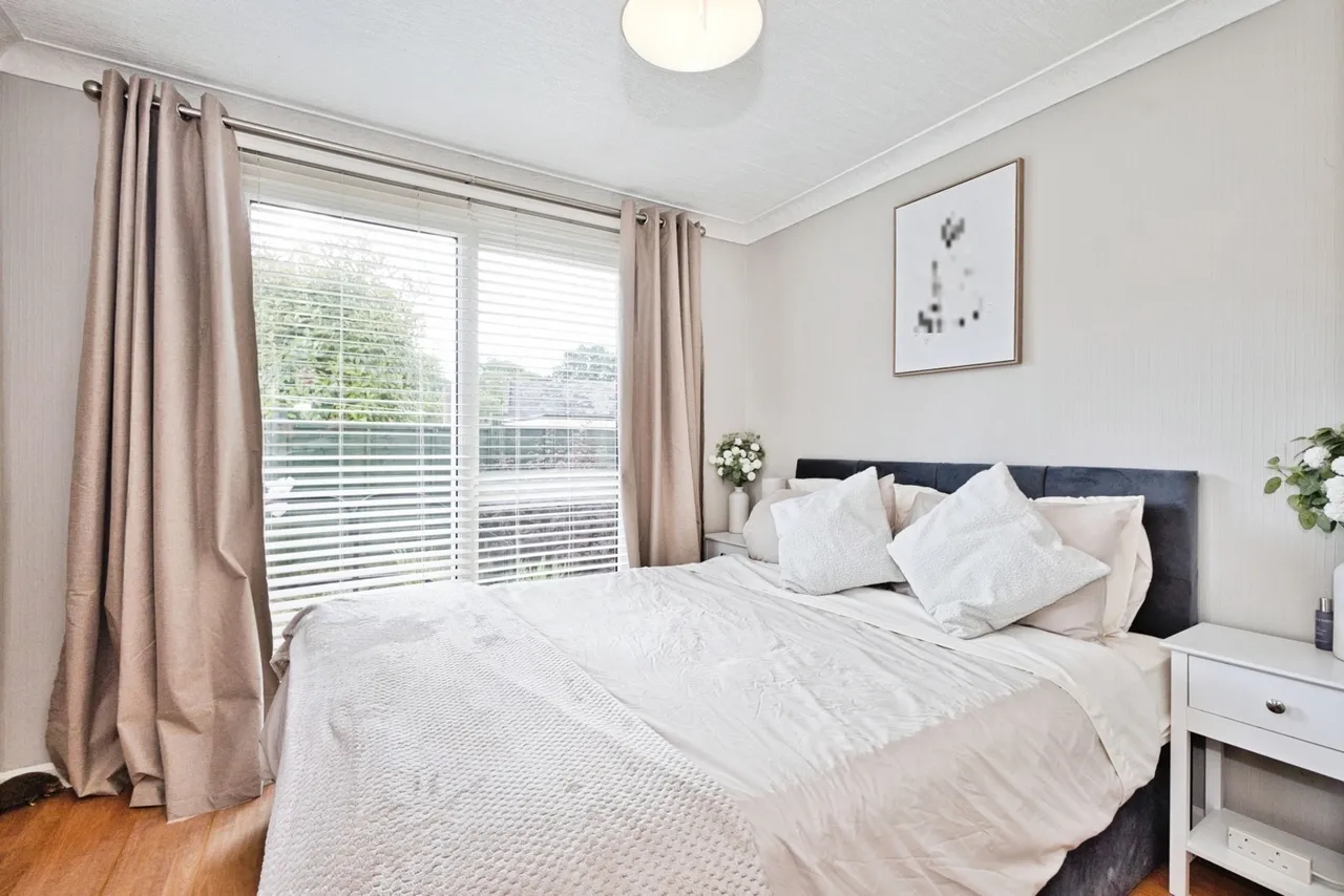 Hurst Park, Martock, TA12, photo 6