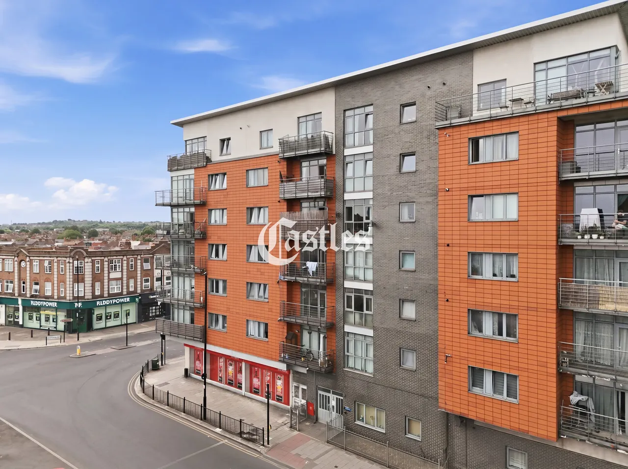 The Roundway, London, N17, photo 11