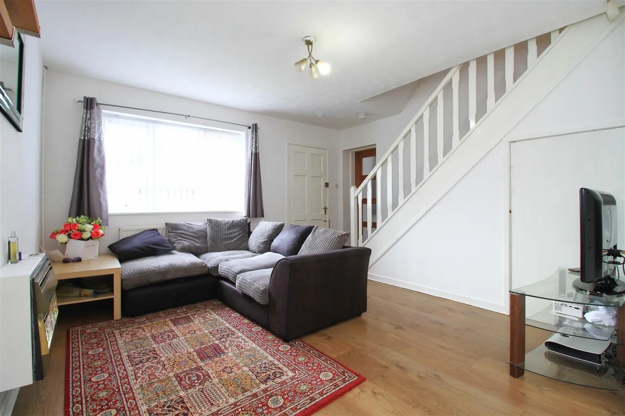 Sarnesfield Close, Manchester, photo 5