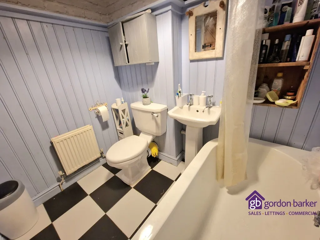 Sway Gardens, Bournemouth, BH8 0PG, photo 18