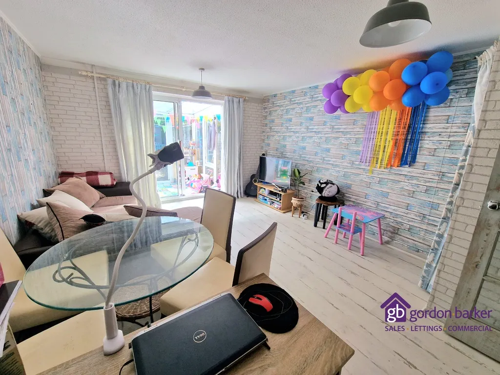 Sway Gardens, Bournemouth, BH8 0PG, photo 5