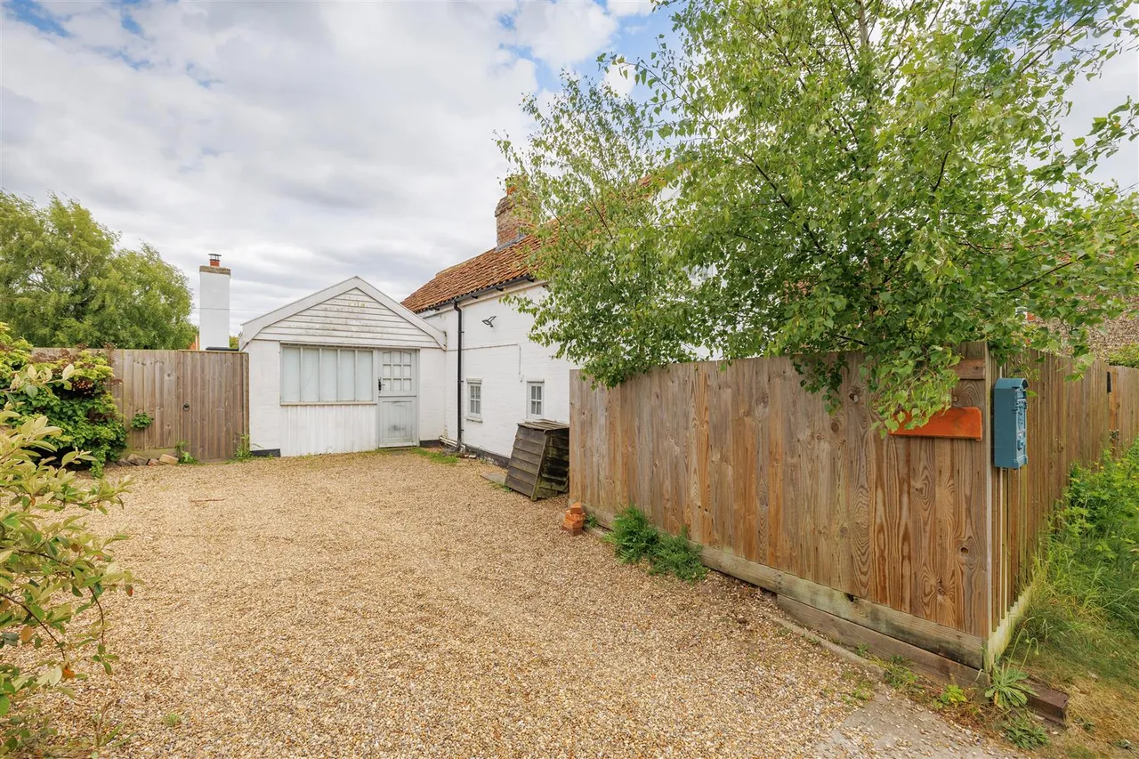 3 bed house for sale, Chapel Lane, Wenhaston, IP19