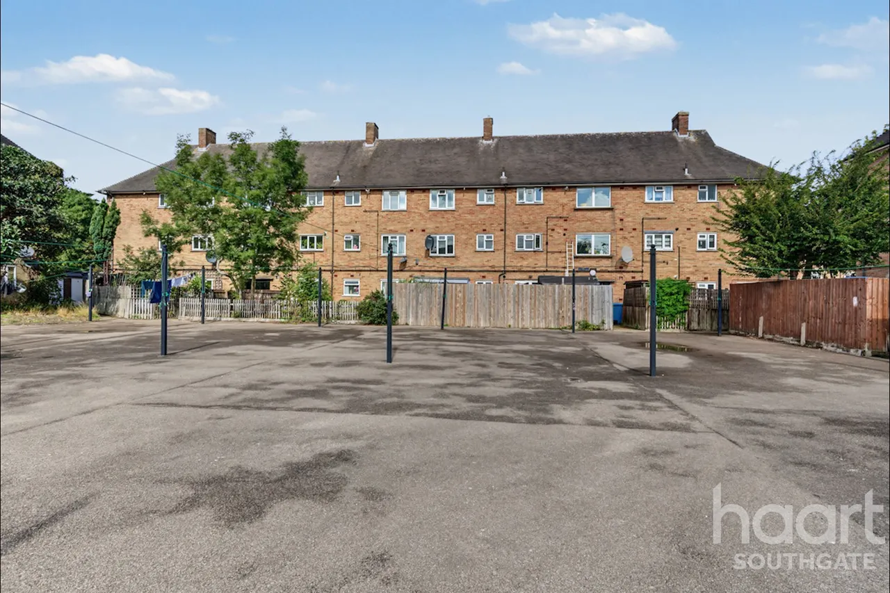 Worcesters Avenue, Enfield, EN1, photo 20