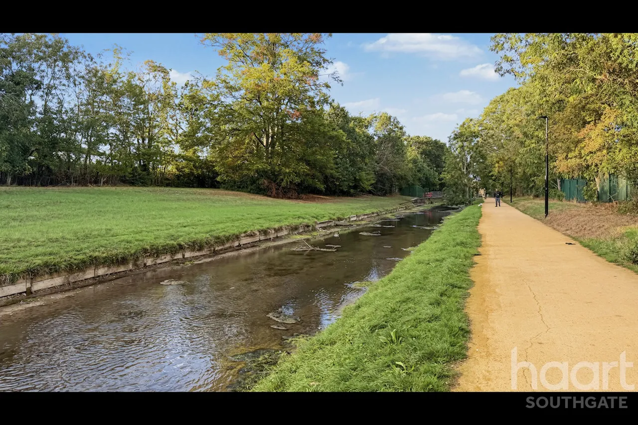 Worcesters Avenue, Enfield, EN1, photo 6