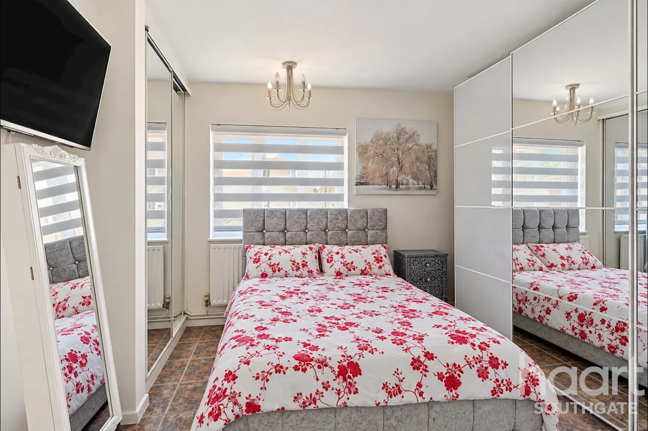 Worcesters Avenue, Enfield, EN1, photo 3