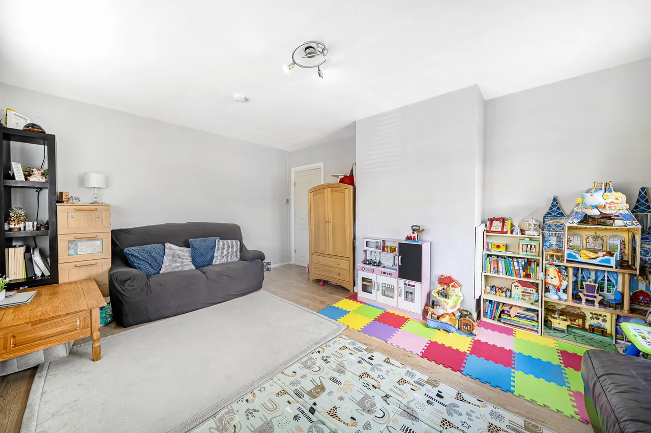 Diamond Road, Ruislip, HA4, photo 20
