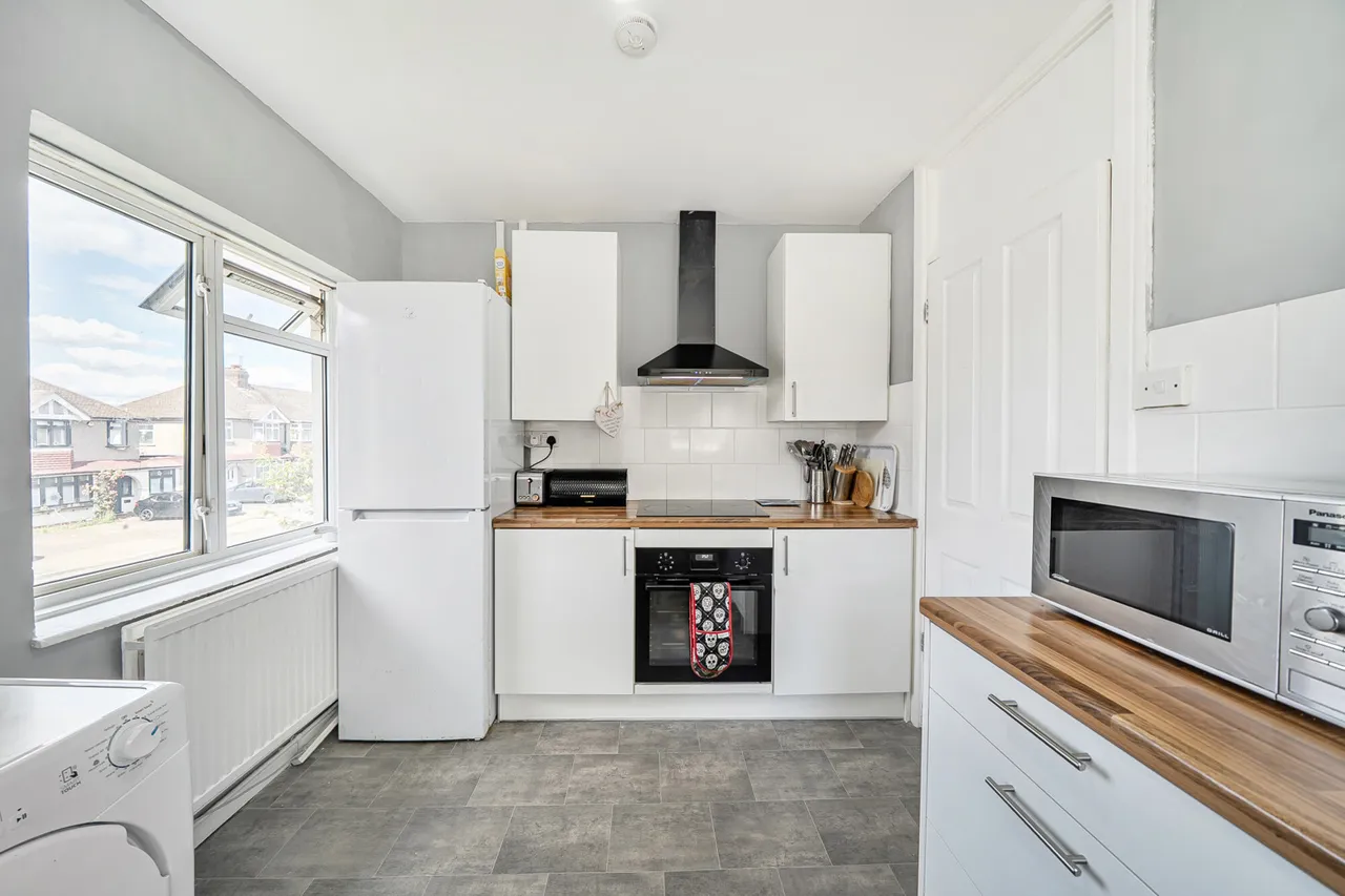 Diamond Road, Ruislip, HA4, photo 2