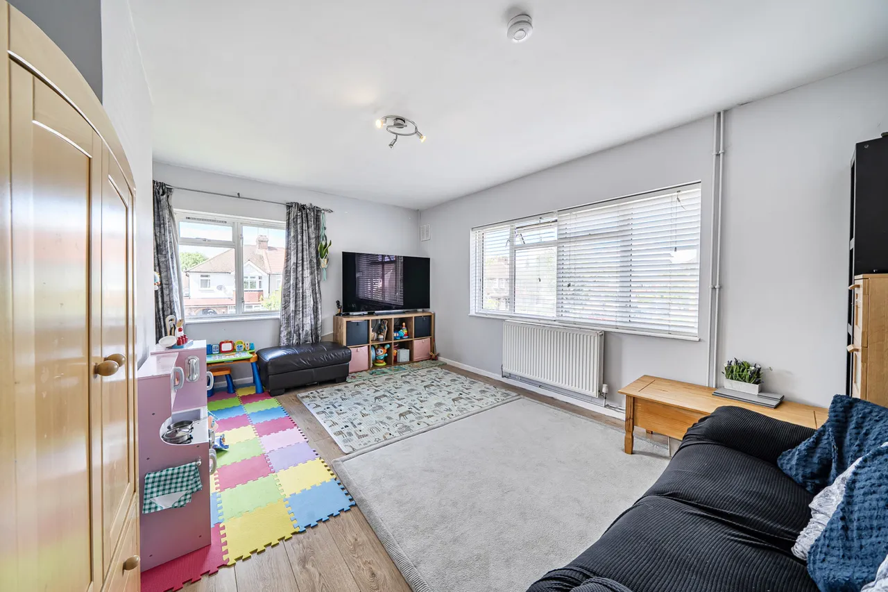 Diamond Road, Ruislip, HA4, photo 16